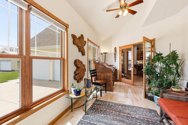 W8990 Sharratt ROAD, Van Dyne, WI 54979