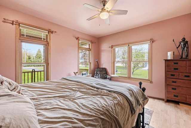 W8990 Sharratt ROAD, Van Dyne, WI 54979