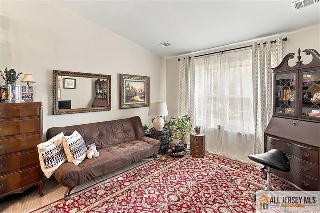 7053 Elm Court, South Brunswick, NJ 08852