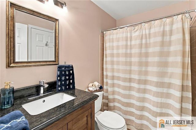 7053 Elm Court, South Brunswick, NJ 08852