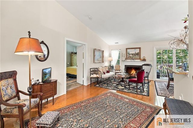 7053 Elm Court, South Brunswick, NJ 08852