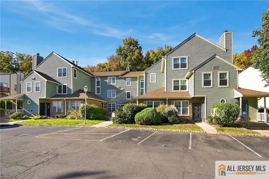 7053 Elm Court, South Brunswick, NJ 08852