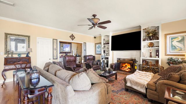 217 Yacht Club Drive, Fort Walton Beach, FL 32548