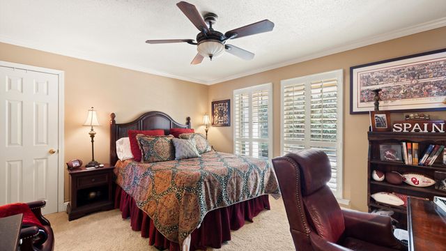 217 Yacht Club Drive, Fort Walton Beach, FL 32548