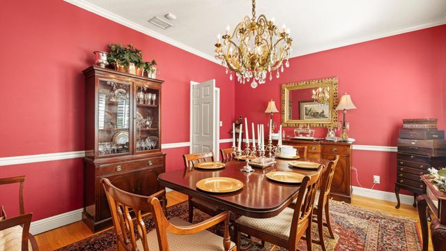 217 Yacht Club Drive, Fort Walton Beach, FL 32548