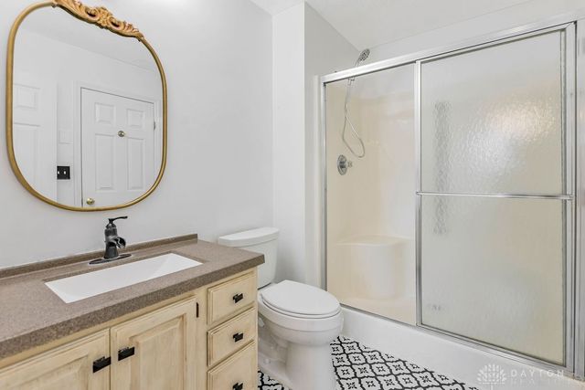 250 Winter Creek Court, Englewood, OH 45322