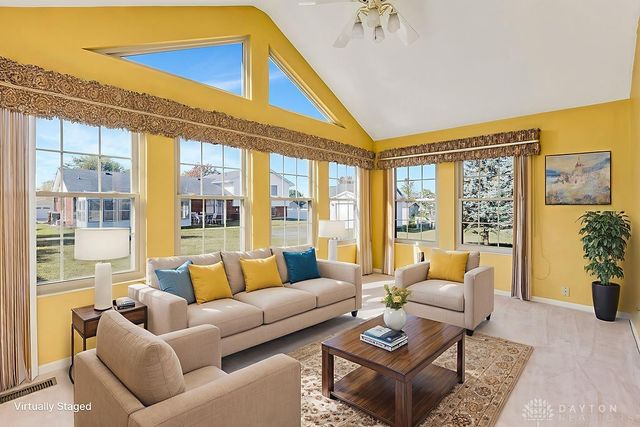 250 Winter Creek Court, Englewood, OH 45322