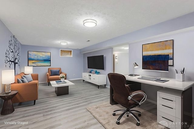 250 Winter Creek Court, Englewood, OH 45322