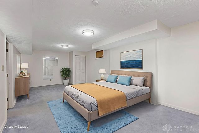 250 Winter Creek Court, Englewood, OH 45322