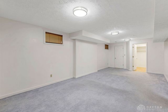 250 Winter Creek Court, Englewood, OH 45322