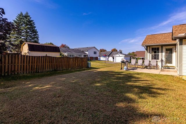 250 Winter Creek Court, Englewood, OH 45322