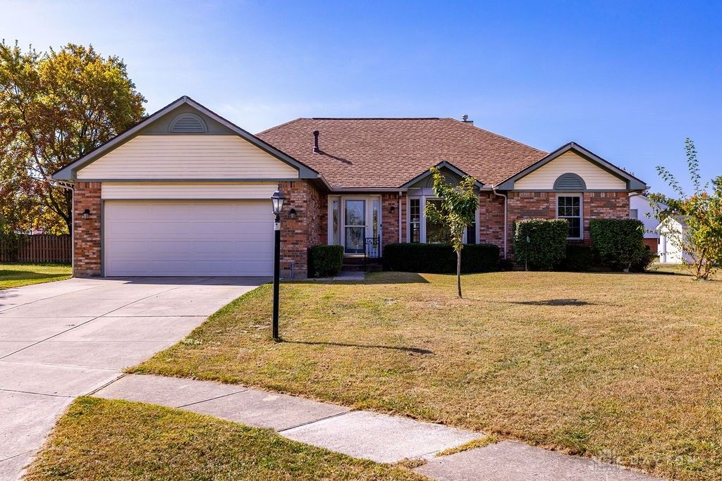 250 Winter Creek Court, Englewood, OH 45322