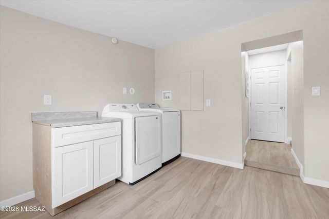 3945 E Glenn Street, Tucson, AZ 85712