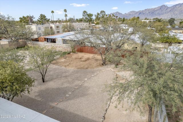 3945 E Glenn Street, Tucson, AZ 85712