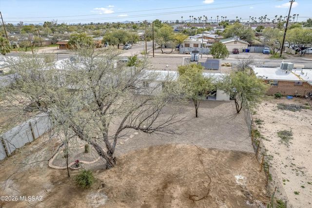3945 E Glenn Street, Tucson, AZ 85712