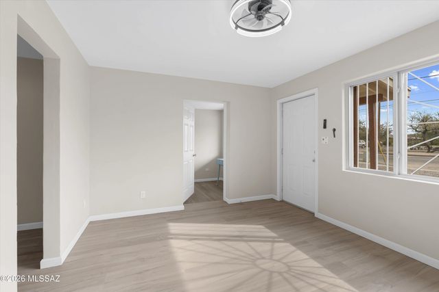 3945 E Glenn Street, Tucson, AZ 85712