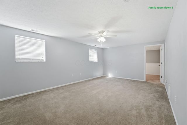 6408 Pinefield Drive, Hilliard, OH 43026