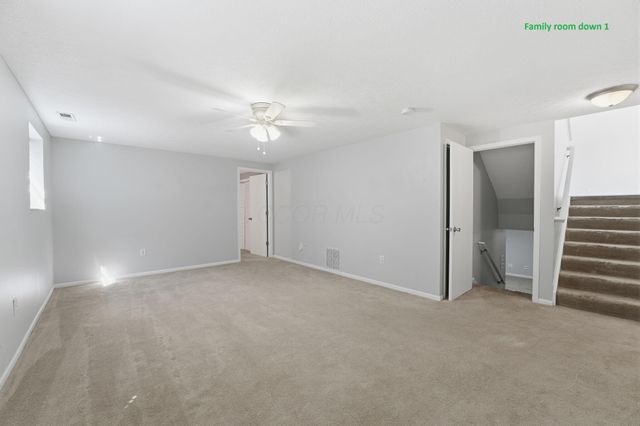 6408 Pinefield Drive, Hilliard, OH 43026