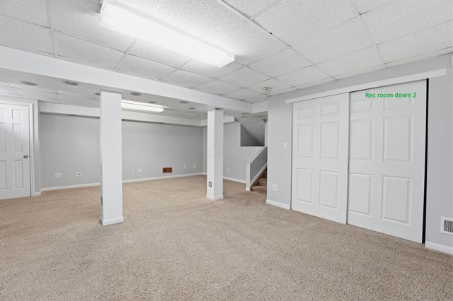 6408 Pinefield Drive, Hilliard, OH 43026