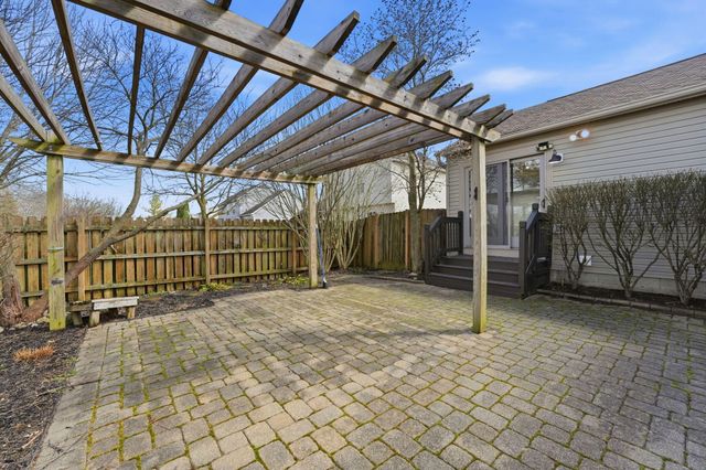 6408 Pinefield Drive, Hilliard, OH 43026