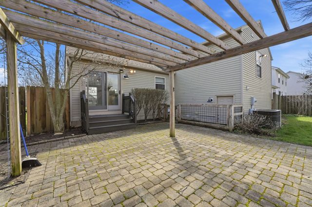 6408 Pinefield Drive, Hilliard, OH 43026