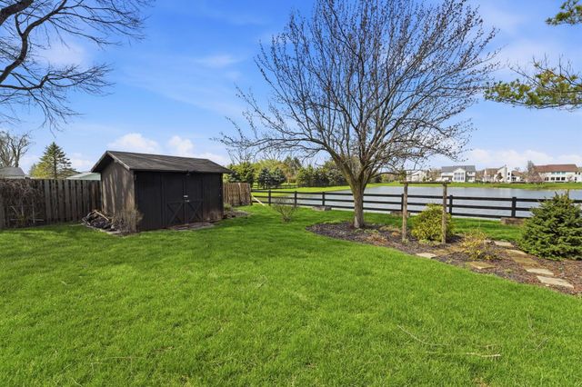 6408 Pinefield Drive, Hilliard, OH 43026