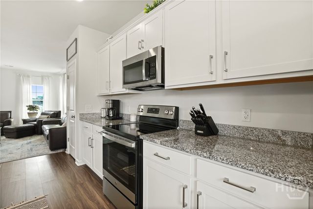 110 Freesia Drive, Springfield, GA 31329