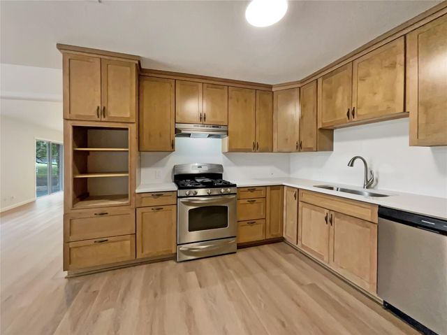 6805 Crystalbrook DR, Austin, TX 78724