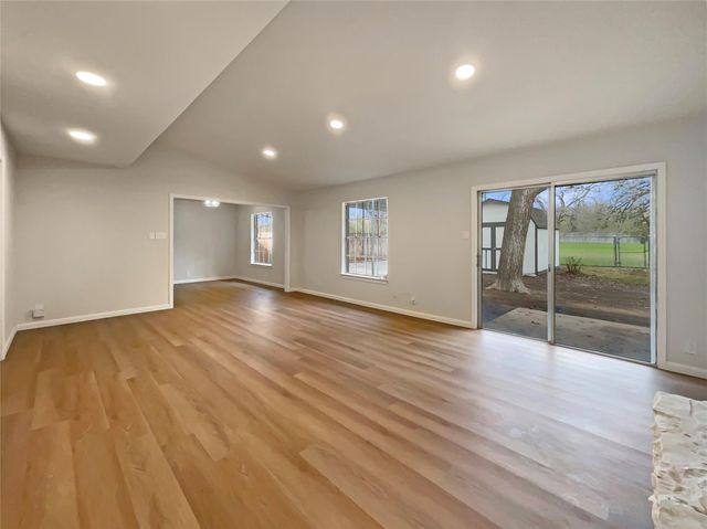 6805 Crystalbrook DR, Austin, TX 78724