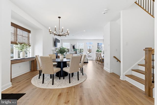 131 CHARLES LN, Harleysville, PA 19438