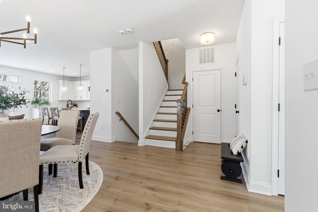 131 CHARLES LN, Harleysville, PA 19438