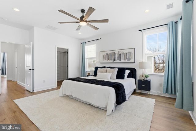 131 CHARLES LN, Harleysville, PA 19438