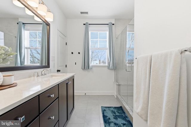 131 CHARLES LN, Harleysville, PA 19438