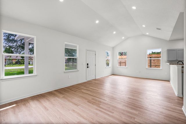 4415 Castor Street, Houston, TX 77022