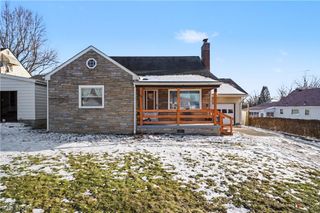 97 Rosary Drive, Campbell, OH 44405