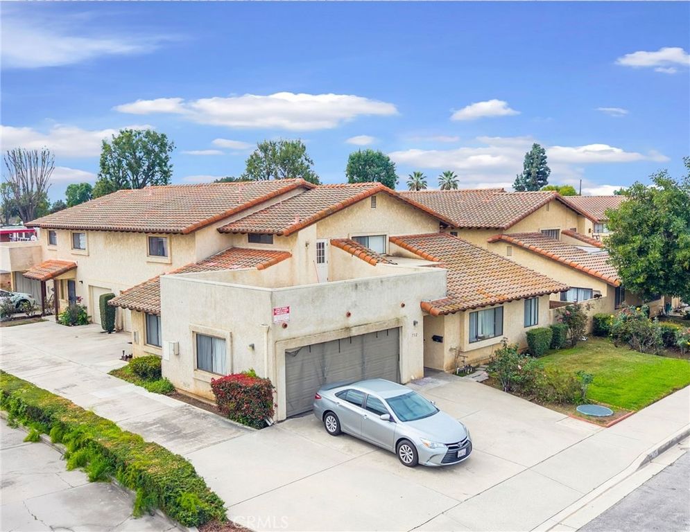 732 W Bagnall, Glendora, CA 91740