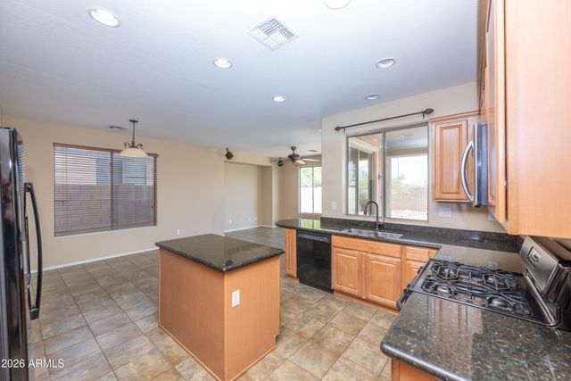 2023 W Shackleton Drive, Phoenix, AZ 85086