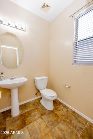 2023 W Shackleton Drive, Phoenix, AZ 85086