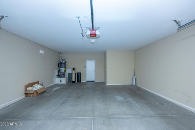 2023 W Shackleton Drive, Phoenix, AZ 85086