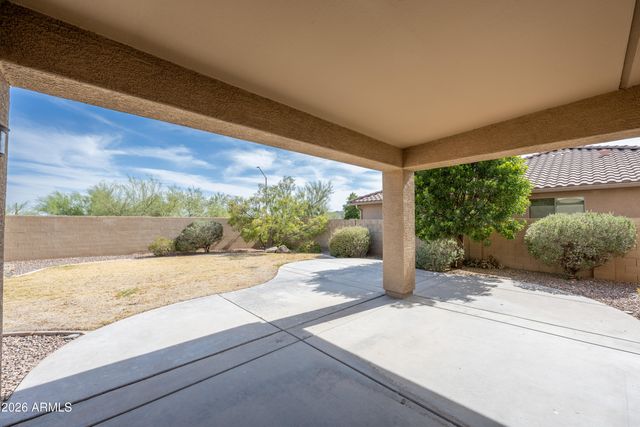 2023 W Shackleton Drive, Phoenix, AZ 85086