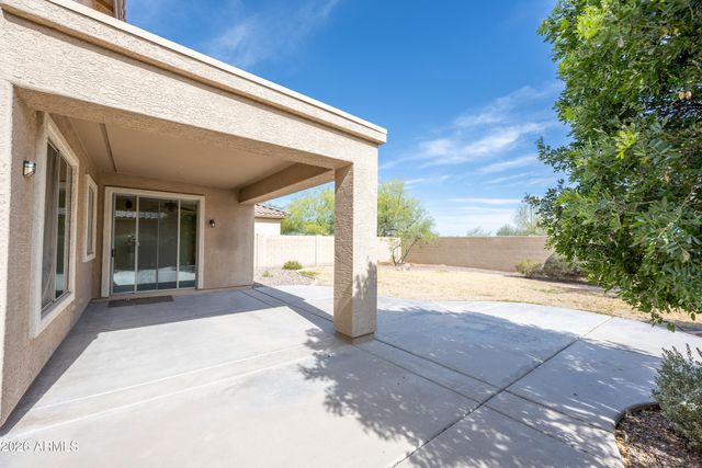 2023 W Shackleton Drive, Phoenix, AZ 85086