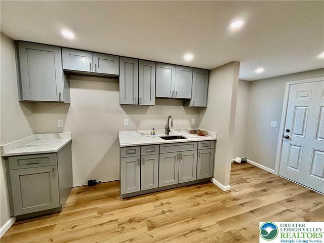 11 Early Street, Wilson Boro, PA 18042