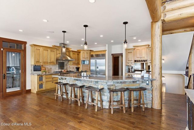 1521 Northshore DR, Sandpoint, ID 83864