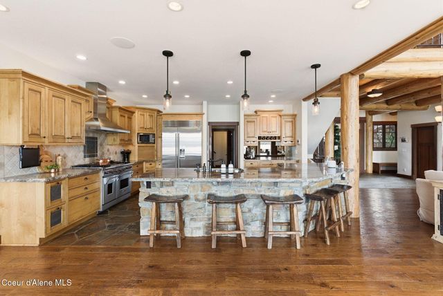 1521 Northshore DR, Sandpoint, ID 83864