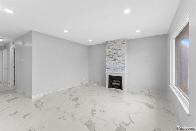 25037 Joy Road, Dearborn Heights, MI 48127