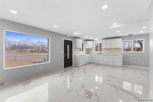 25037 Joy Road, Dearborn Heights, MI 48127