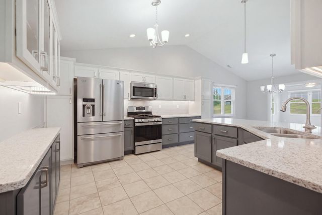 10532 Juniper Lane, St. John, IN 46373