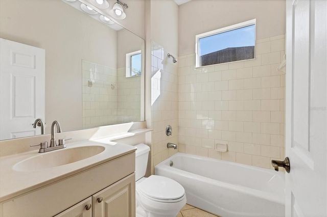 11742 HIDDEN FOREST LOOP, Parrish, FL 34219