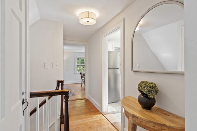 7 Thoreau Court 7, Concord, MA 01742