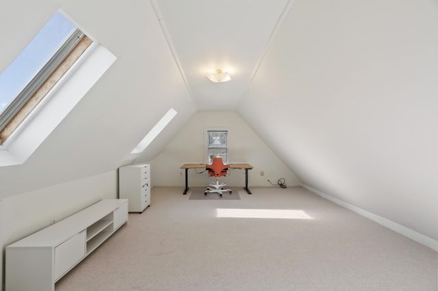 7 Thoreau Court 7, Concord, MA 01742